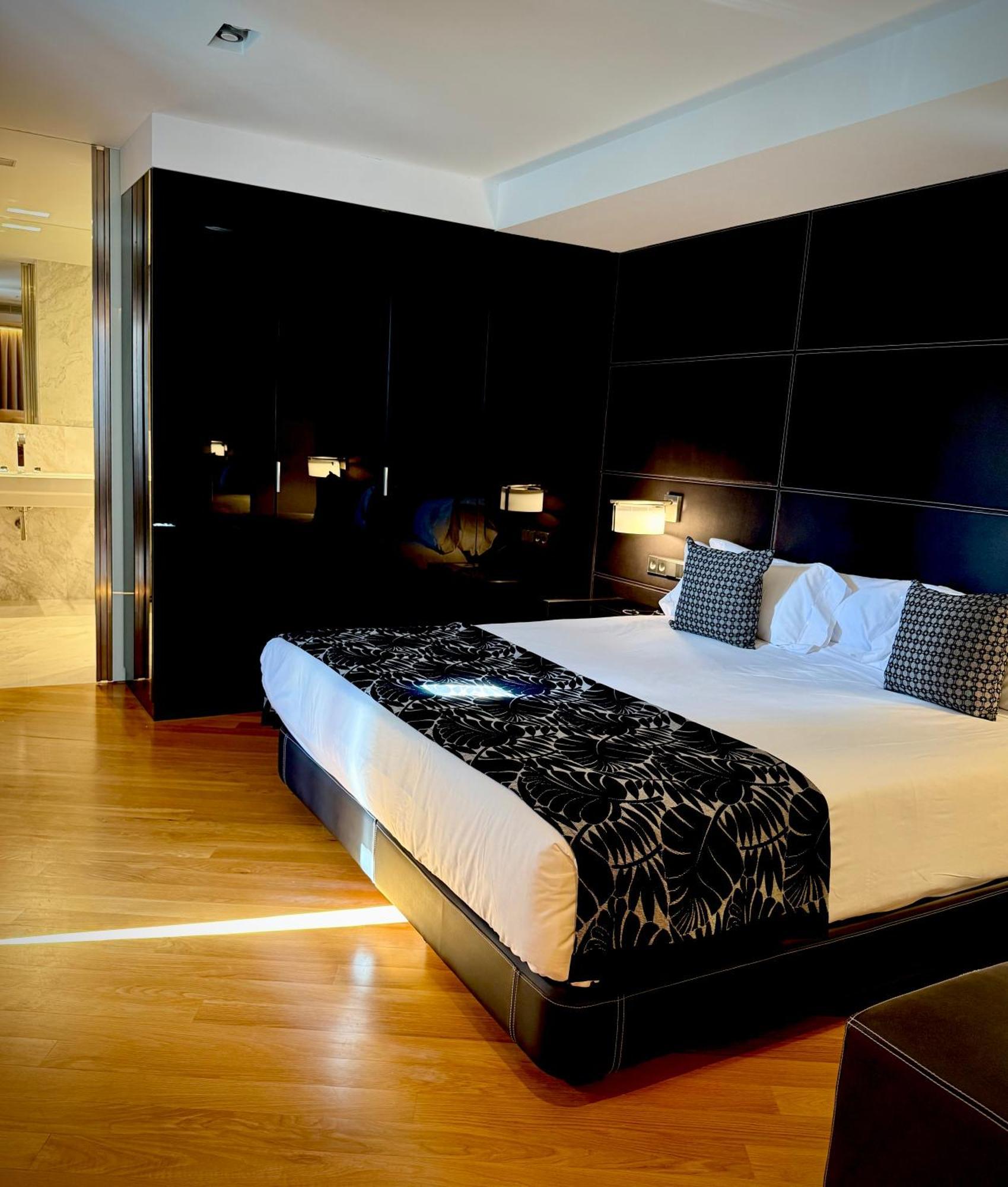 Hotel Inffinit Vigo Exteriér fotografie